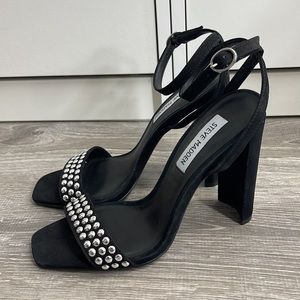 Steve Madden Popular Silver Stubbed Sandal Heels Black 7